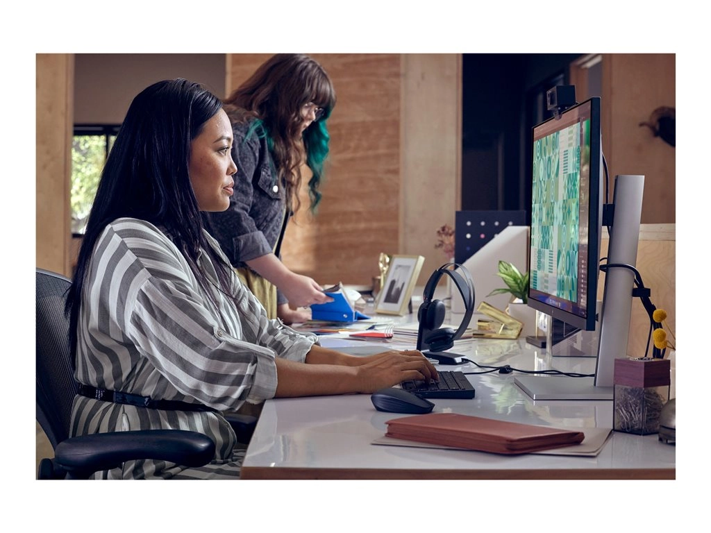 HP E27u G5 - E-Series - LED monitor - 27 - 2560 x 1440 QHD @ 75 Hz - IPS - 350 cd/mï¿½ - 1000:1 - 5 ms - HDMI 6N4D3AA#ABA