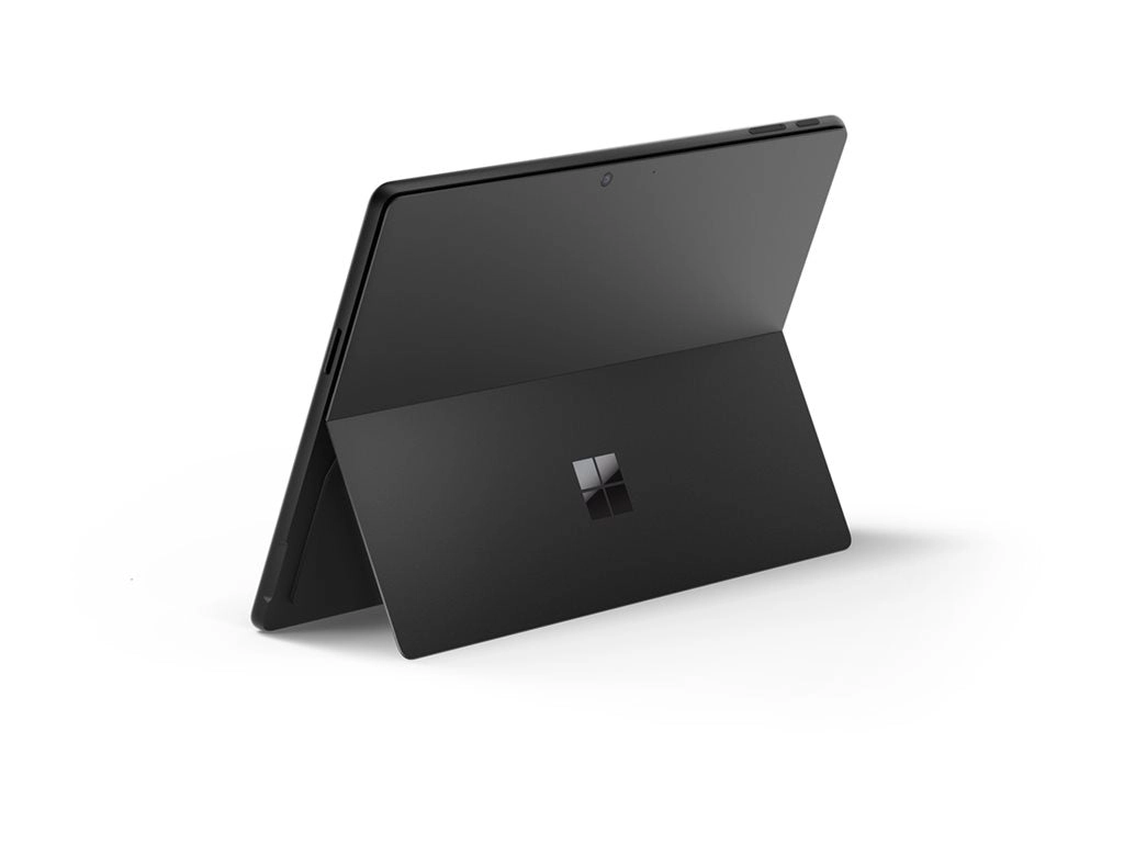 Microsoft Surface Pro Copilot  PC - 11th Edition - tablet - Snapdragon X Plus - X1P-64-100 / up to 3.6 GHz - Win 11 Pro - Qualcomm ZIL-00019