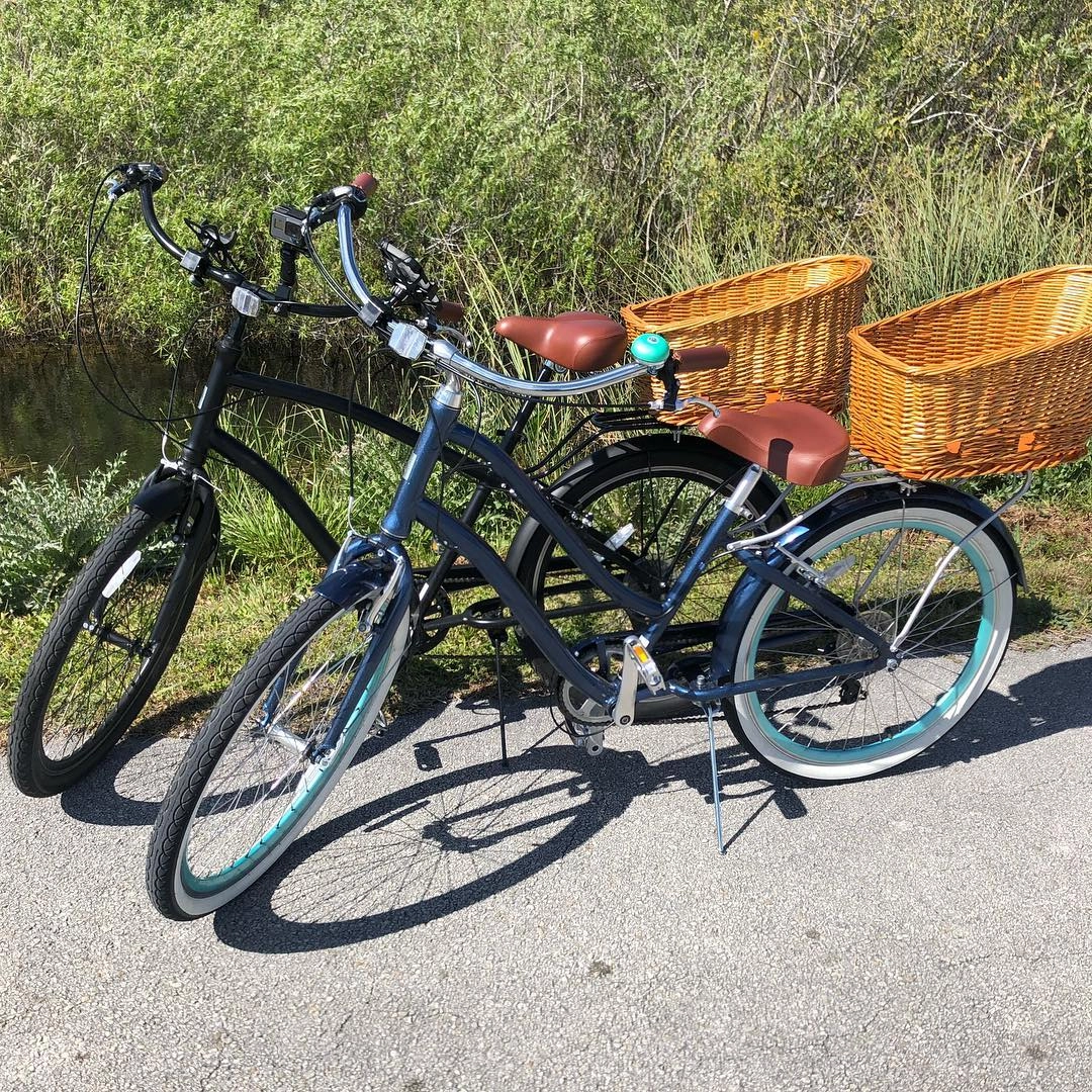 sixthreezero EVRYjourney Men's 7 Speed Touring Hybrid Bike