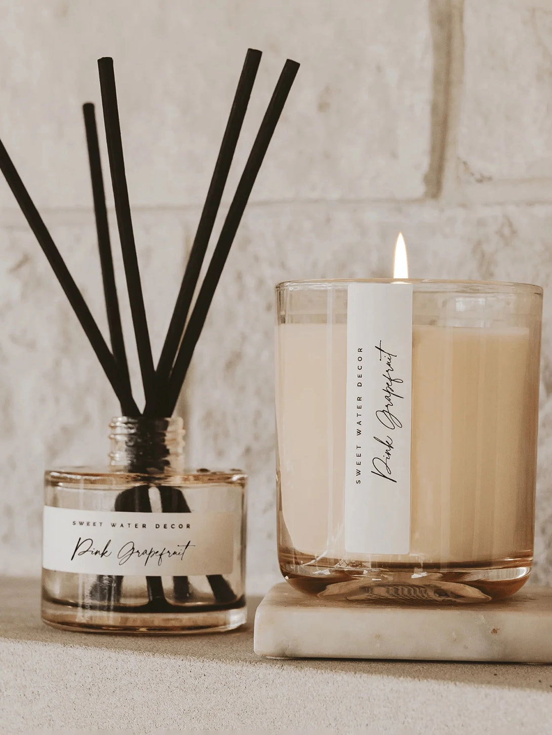Tinted Glass Soy Candle - Pink Grapefruit